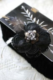 magnoliaのコサージュ(BLACK)
